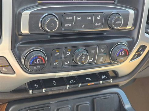Used 2017 GMC Sierra 1500 SLT RWD image 17