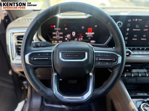 Used 2026 GMC Canyon Denali AWD/4WD image 13