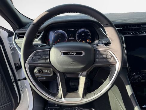 New 2025 Jeep Grand Cherokee L Limited w/ Black Appearance Package image 14