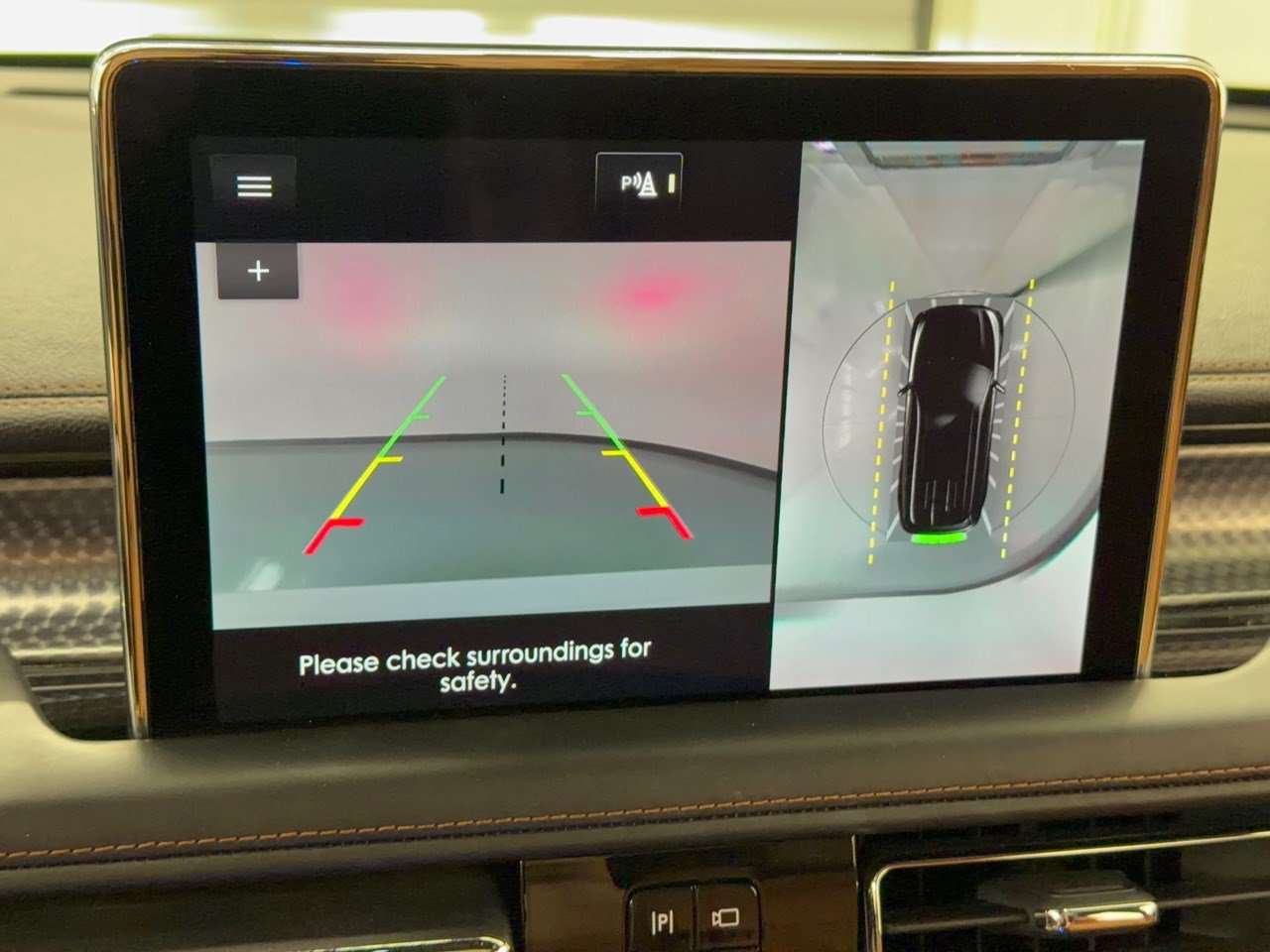 Used 2023 Lincoln Aviator Black Label w/ Class IV Trailer Tow Package AWD/4WD image 24