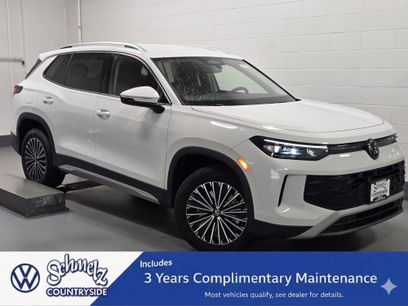 New 2025 Volkswagen Tiguan S