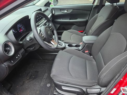 Used 2020 Kia Forte LXS image 3