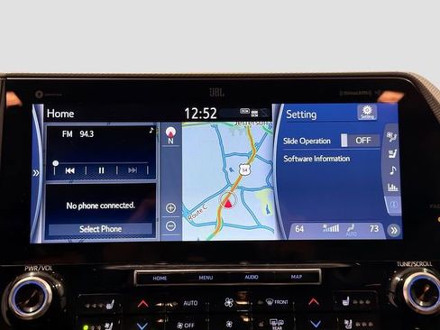 Used 2021 Toyota Highlander Platinum FWD image 13