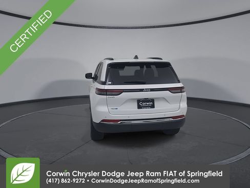 Used 2024 Jeep Grand Cherokee Limited 4xe AWD/4WD image 12
