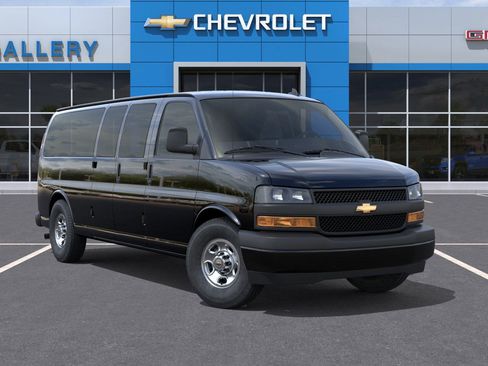 New 2026 Chevrolet Express 2500 Work Van w/ Driver Convenience Package image 8