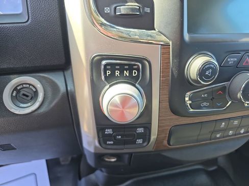 Used 2017 RAM 1500 Laramie AWD/4WD image 23