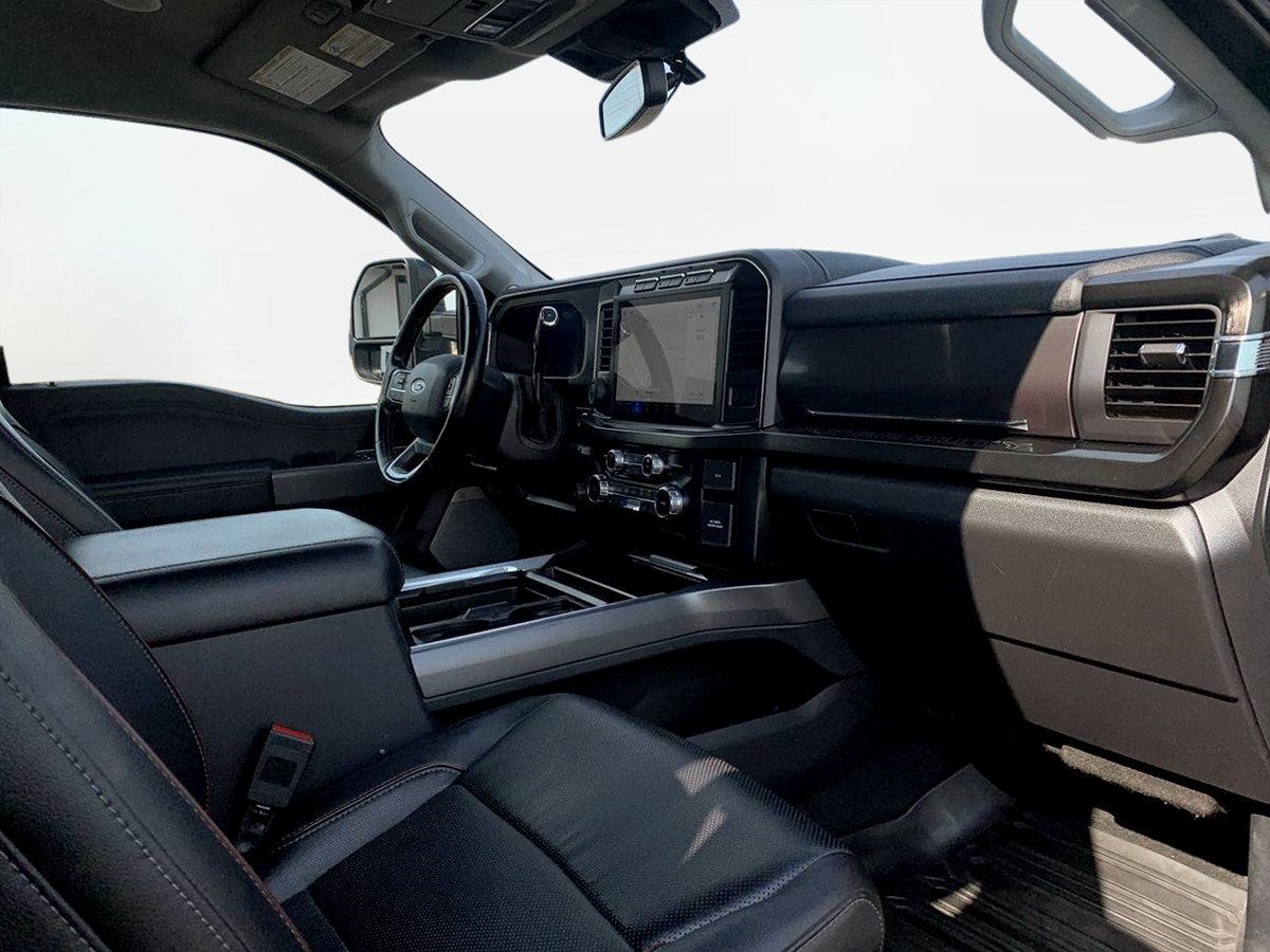 Used 2023 Ford F350 Lariat w/ Lariat Ultimate Package AWD/4WD image 35