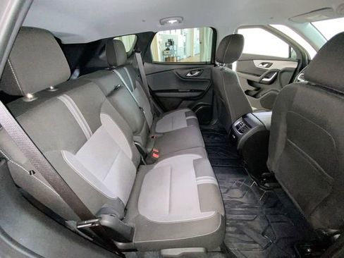 Used 2024 Chevrolet Blazer LT w/ Convenience Package FWD image 31