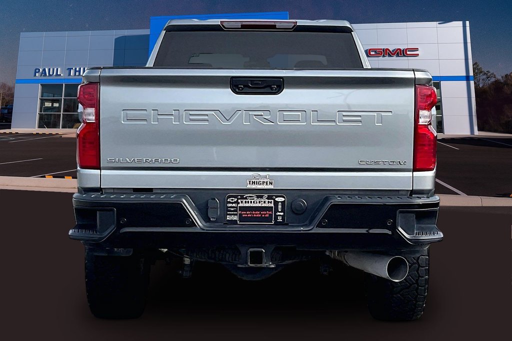 Used 2024 Chevrolet Silverado 2500 Custom w/ Custom Value Package AWD/4WD image 6