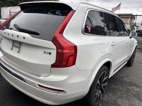 Used 2023 Volvo XC90 B5 Plus w/ Protection Package Premier AWD/4WD image 4