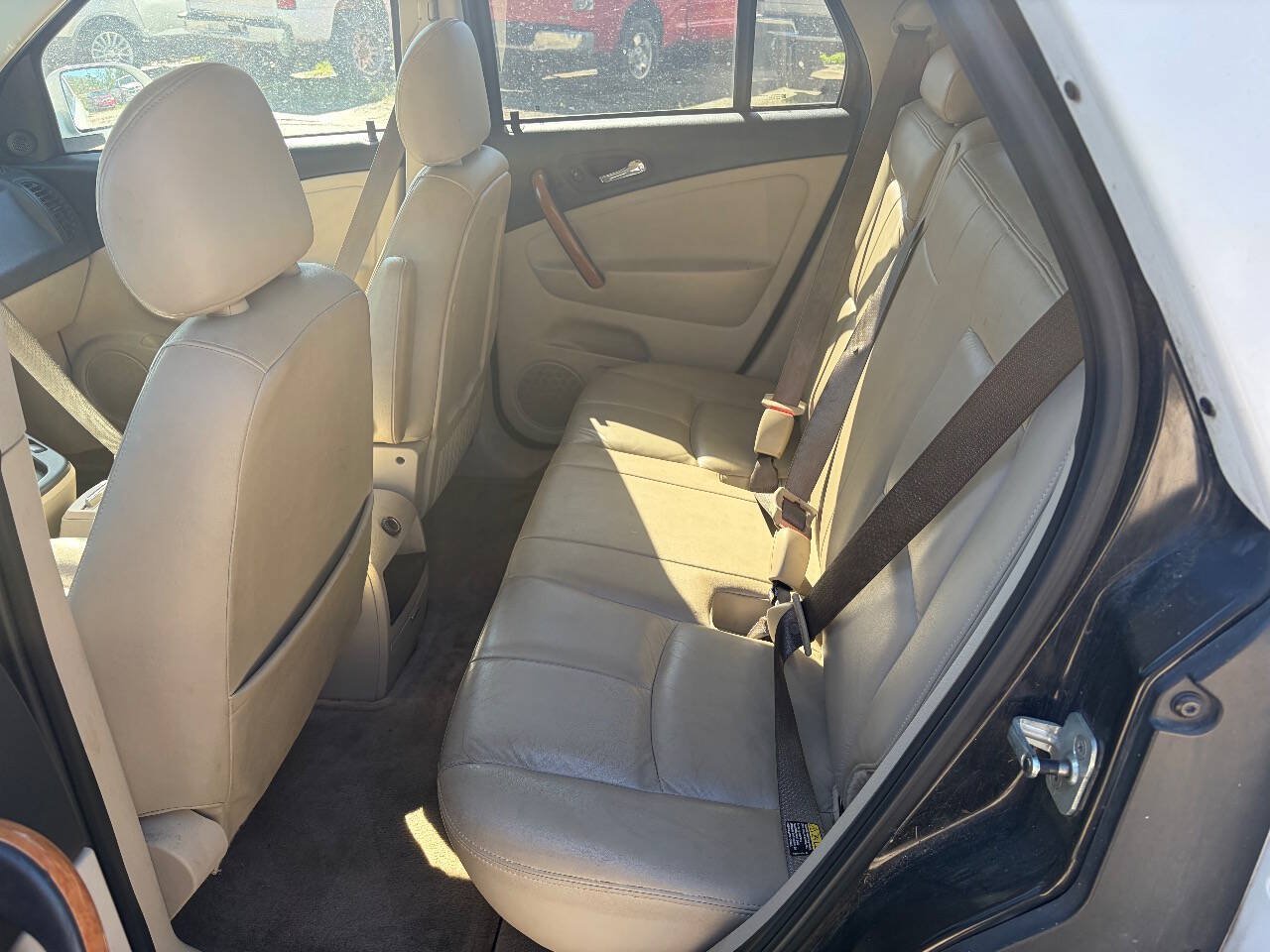 Used 2006 Saturn Vue 2WD V6 w/ Leather Appointments Pkg image 10