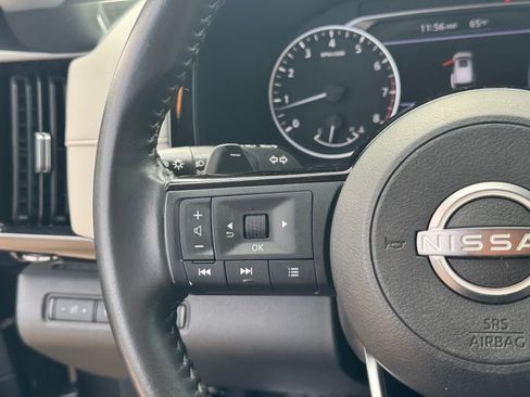 Certified 2022 Nissan Pathfinder SV image 23