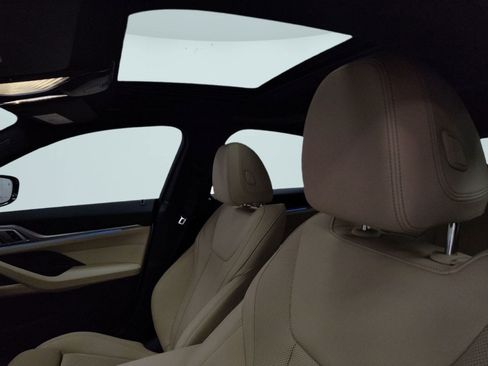 Used 2025 BMW i4 xDrive40i w/ Parking Assistance Package image 14