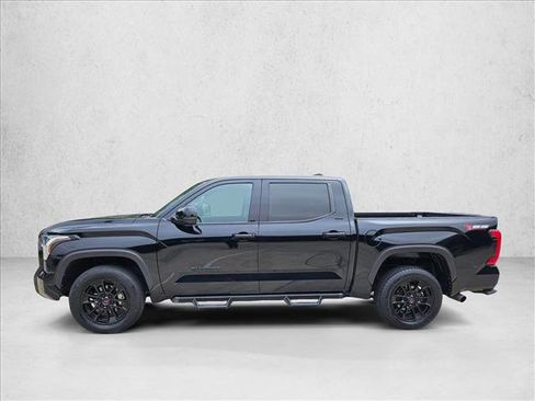 Used 2023 Toyota Tundra SR5 AWD/4WD image 9