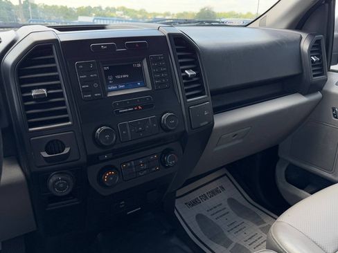 Used 2017 Ford F150 XL w/ Equipment Group 101A Mid RWD image 16