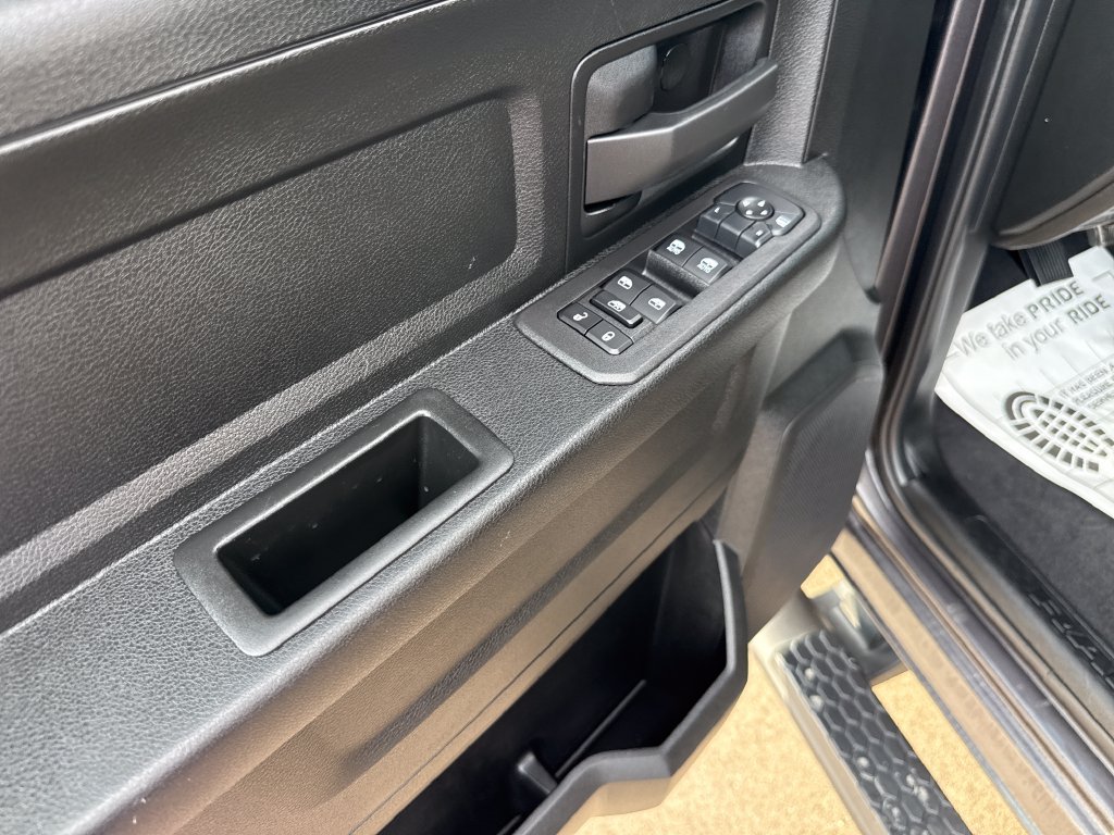 Used 2025 RAM 2500 Tradesman AWD/4WD image 11