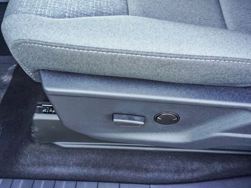 New 2025 Ford F150 Lightning XLT image 19