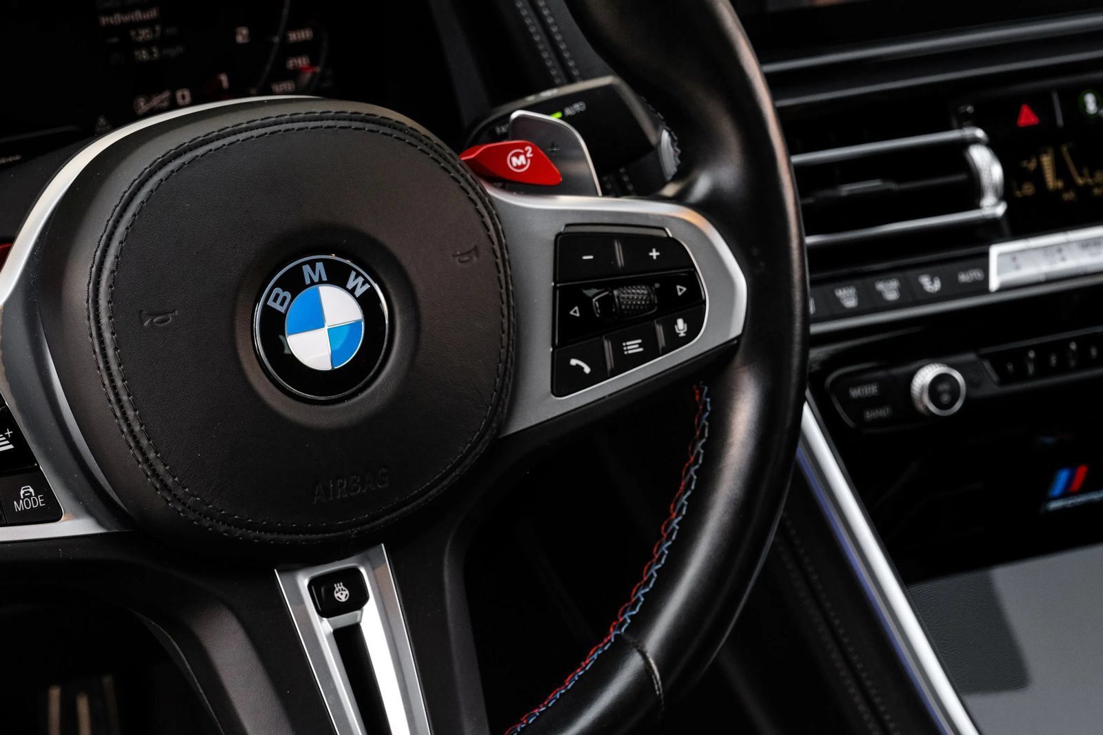 Used 2022 BMW M8 Competition w/ M Carbon Exterior Package AWD/4WD image 17