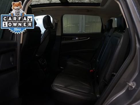 Used 2022 Lincoln Nautilus Reserve AWD/4WD image 31