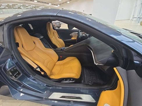 Used 2020 Chevrolet Corvette Stingray Preferred Cpe w/ 2LT Preferred Equipment Group image 10