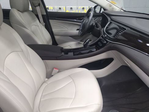 Used 2019 Buick LaCrosse Essence w/ Sun and Shade Package FWD image 7