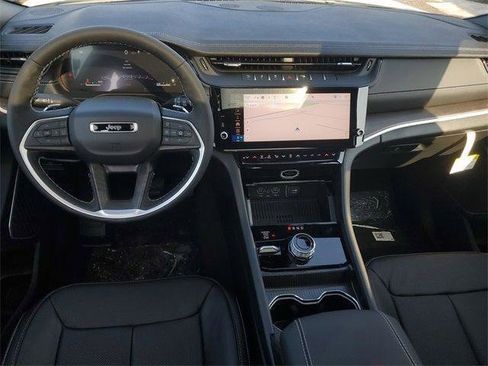 New 2026 Jeep Grand Cherokee L Limited AWD/4WD image 14