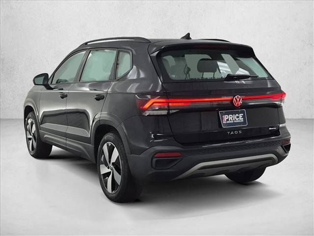 Used 2025 Volkswagen Taos S AWD/4WD image 8