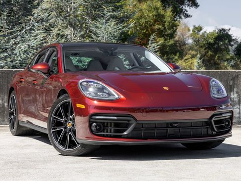 Certified 2023 Porsche Panamera Platinum Edition RWD image 6