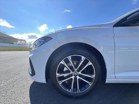 New 2026 Volkswagen Jetta Sport FWD image 10