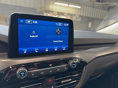 Certified 2023 Ford Escape Active AWD/4WD image 8