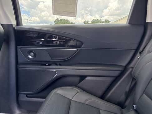 New 2026 Lincoln Nautilus Reserve AWD/4WD image 15