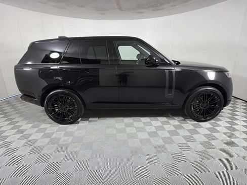 New 2026 Land Rover Range Rover SE image 6