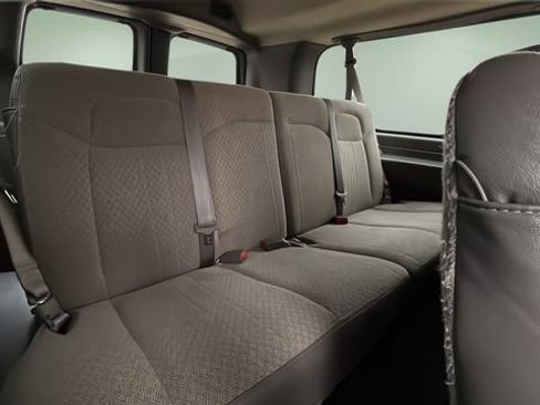 Used 2024 Chevrolet Express 3500 LT w/ LT Preferred Equipment Group RWD image 36