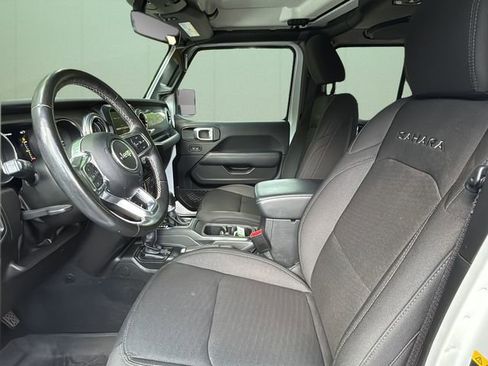 Used 2022 Jeep Wrangler Unlimited Sahara w/ Cold Weather Group image 11