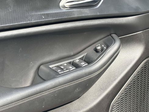 Certified 2023 Jeep Grand Cherokee Altitude AWD/4WD image 17