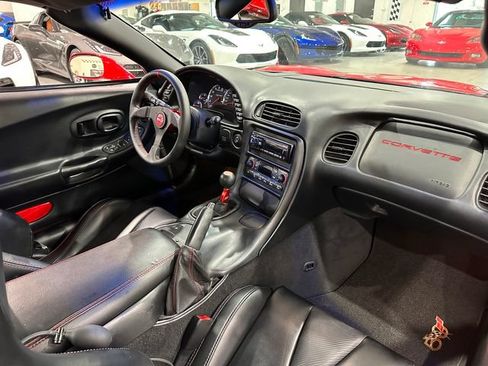 Used 2003 Chevrolet Corvette Z06 w/ Memory Package, 3 Drivers RWD image 12