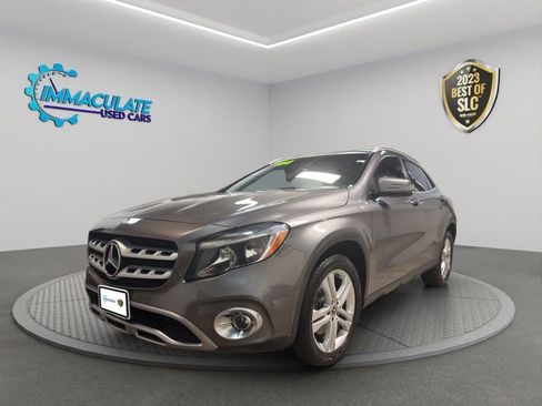 Used 2018 Mercedes-Benz GLA 250 4MATIC w/ Premium Package image 1