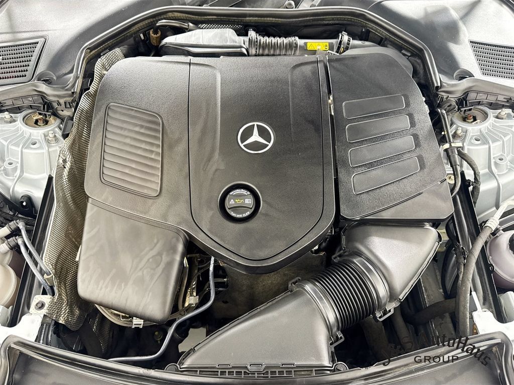Used 2022 Mercedes-Benz C 300 Sedan w/ Exclusive Trim Package image 36