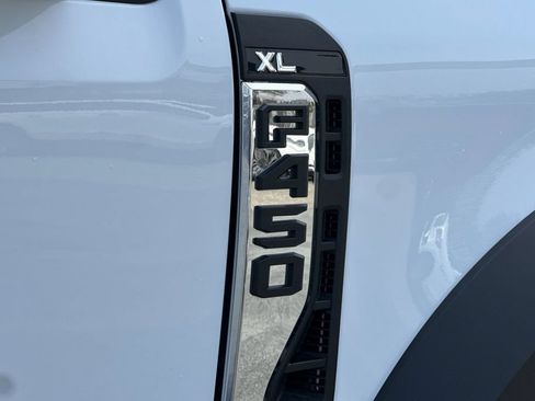 New 2025 Ford F450 XL AWD/4WD image 18