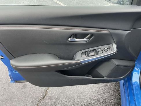 Used 2025 Nissan Sentra SR image 27