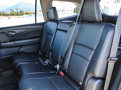 Used 2021 Honda Pilot Special Edition image 19