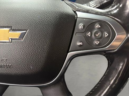 Used 2018 Chevrolet Traverse LT FWD image 25