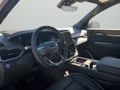 New 2026 GMC Acadia Denali w/ Super Cruise Package image 30