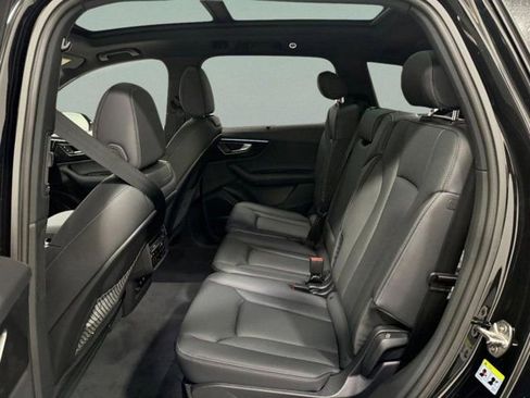 New 2026 Audi Q7 3.0T Premium Plus AWD/4WD image 10