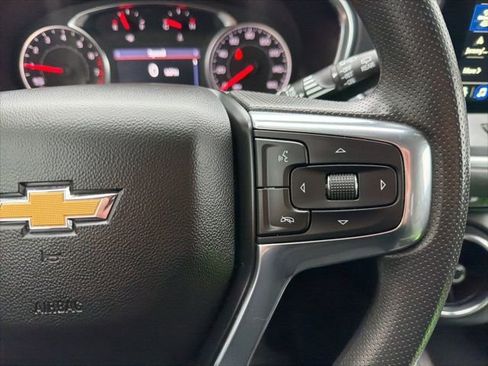 Certified 2023 Chevrolet Blazer LT w/ LPO, Black Grille Bar Package image 18