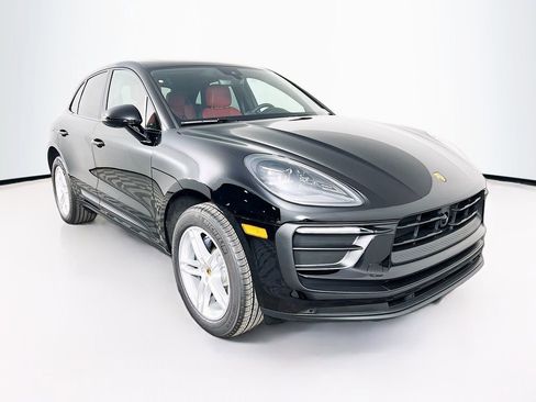 New 2026 Porsche Macan image 7