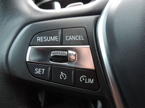 Used 2022 BMW 330i Sedan w/ Premium Package image 21