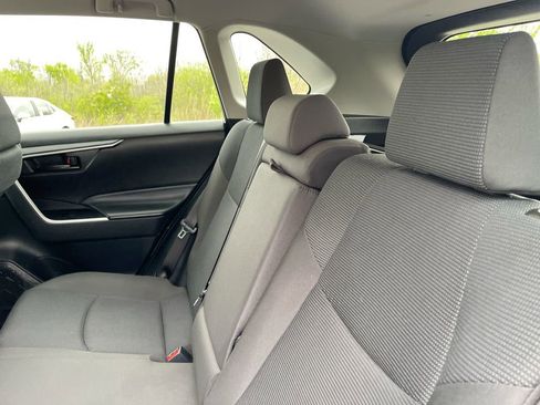 Certified 2024 Toyota RAV4 LE AWD/4WD image 9