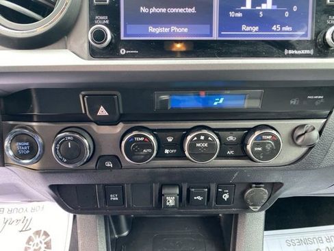 Used 2022 Toyota Tacoma TRD Sport AWD/4WD image 14