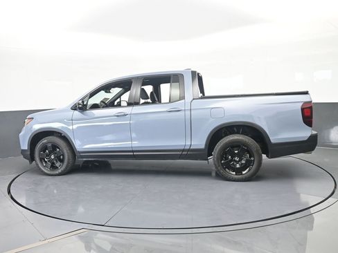 Used 2024 Honda Ridgeline Black Edition image 3